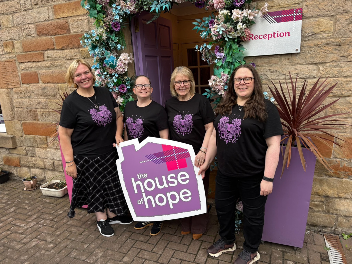Style with Hope - Bespoke Neon Marl T-Shirts To Mark Breast Cancer Awareness Month